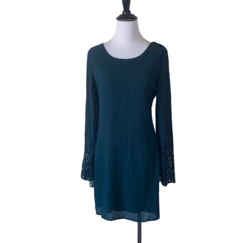 5/$30 🎈 YA Los Angeles small green long sleeved dress